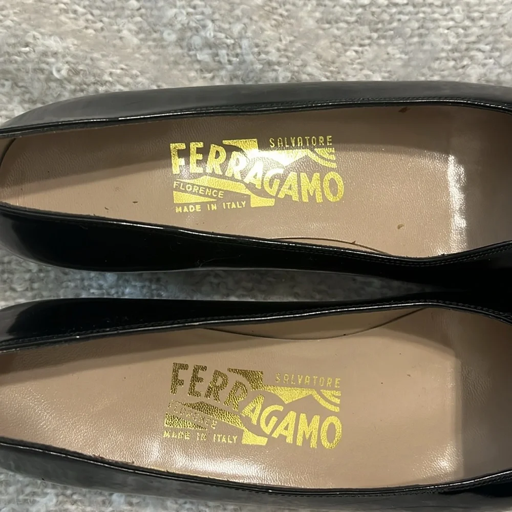 Vintage Salvatore Ferragamo Black Patent Leather Loafers Made in‎ Italy 6.5 AA